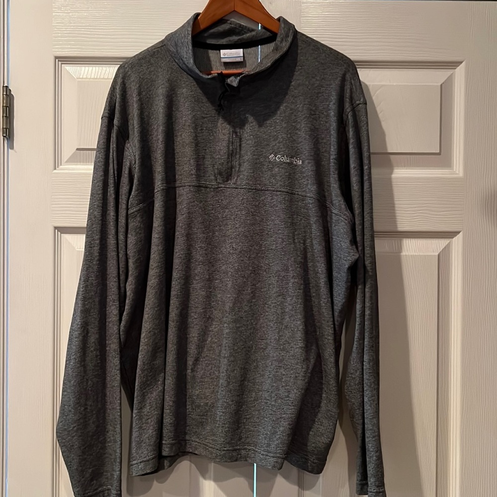 Columbia long sleeve pullover